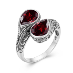 Silver Stones Womens Garnet Ring - Vintage Jewelry - Gothic Tear
